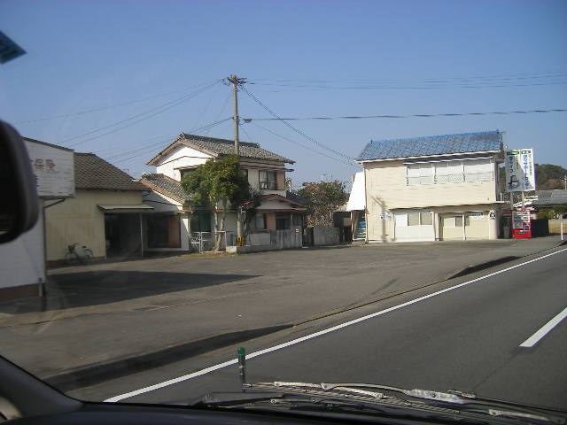 closed-takoyaki-shop-kadogawa.jpg